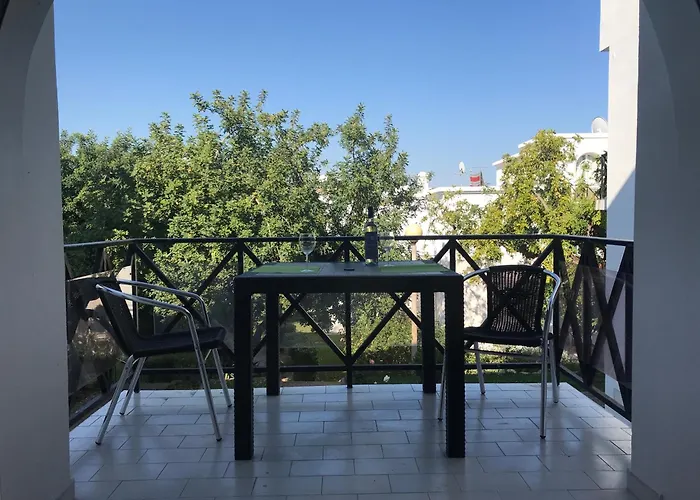 Tavira Garden 13 - Holiday In The Algarve